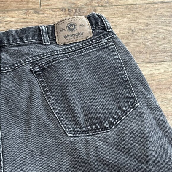 Vintage Wrangler Black Denim Jean Shorts Grunge - Picture 6 of 6